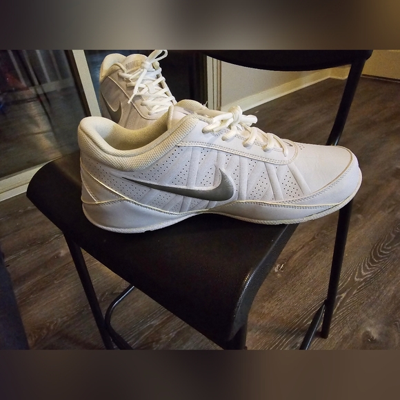 Nike Air Ring Leader Leather White Casual Sneakers 488102-102 Men Sz 9.5 - Picture 5 of 9